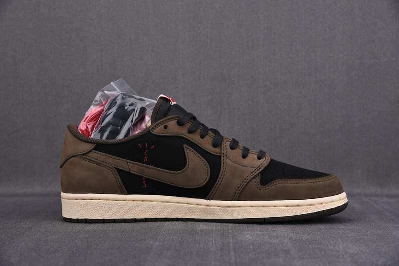 Travis Scott x Air Jordan 1 Low