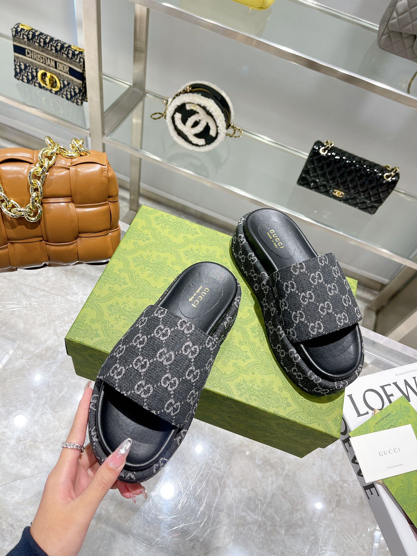 GUCCI WOMEN