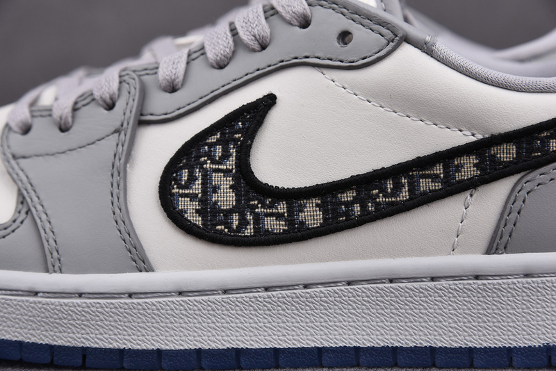 DIOR x Air Jordan 1 Low AJ1 Grey White Black 553668 998