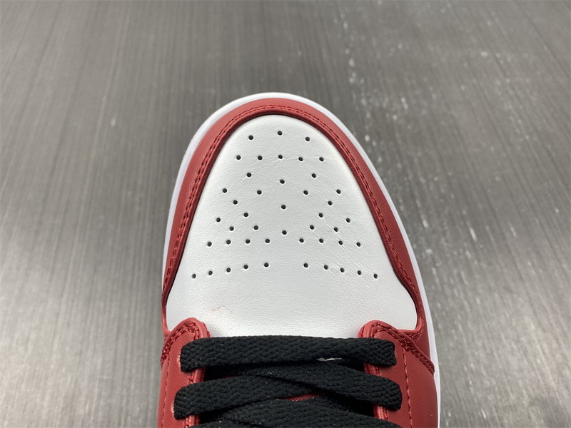 Air Jordan 1 Low 