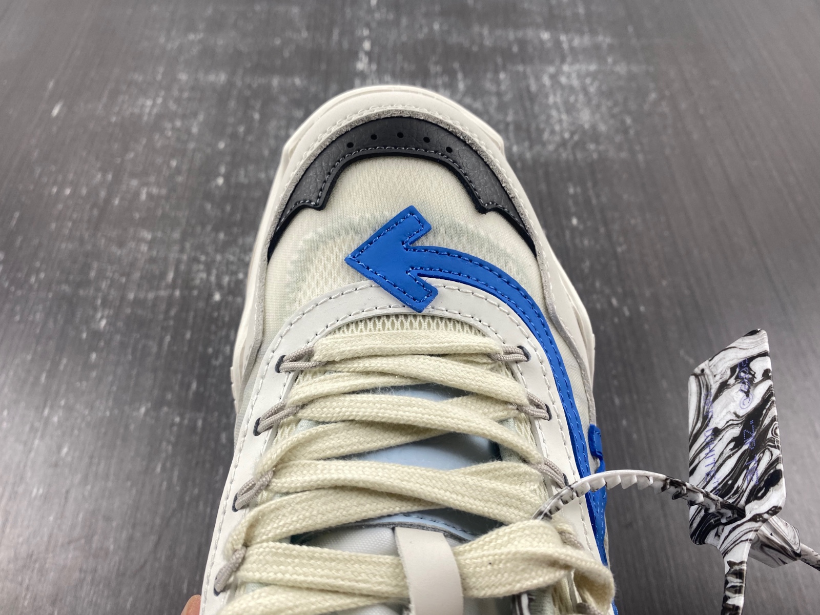 OW C/O​ ODSY-1000 SNEAKERS