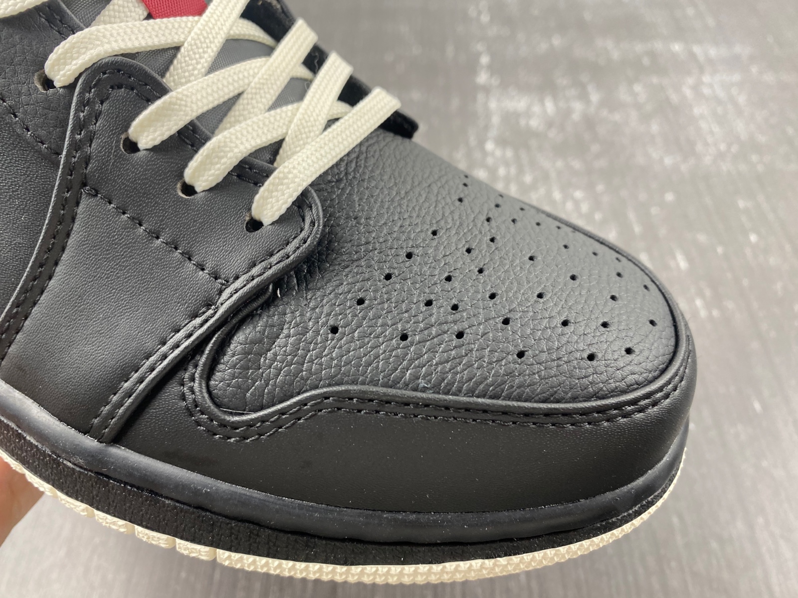 Air Jordan 1 Low SE