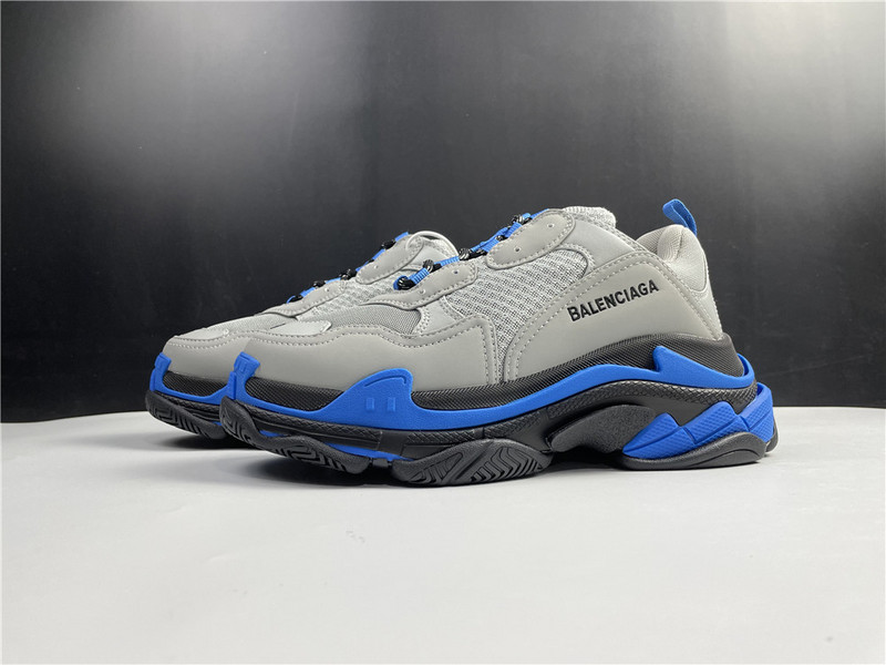 Balenciaga TRIPLE S TRAINER