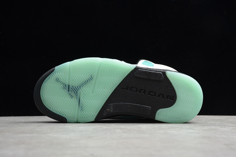 Air Jordan 5 Retro 