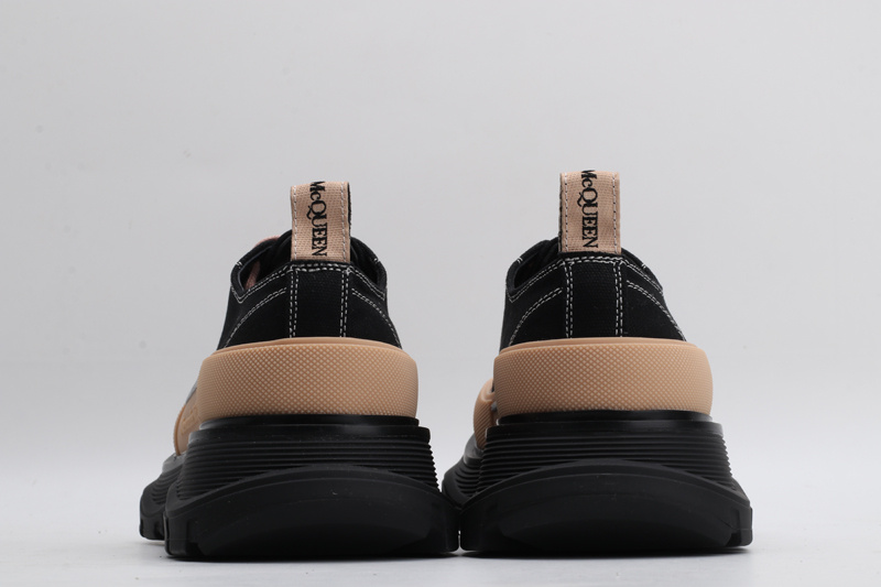 Mcqueen Tread Slick