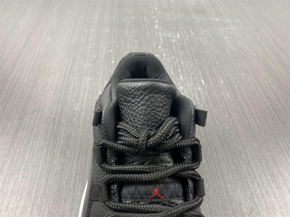Air Jordan 11 Retro Low 