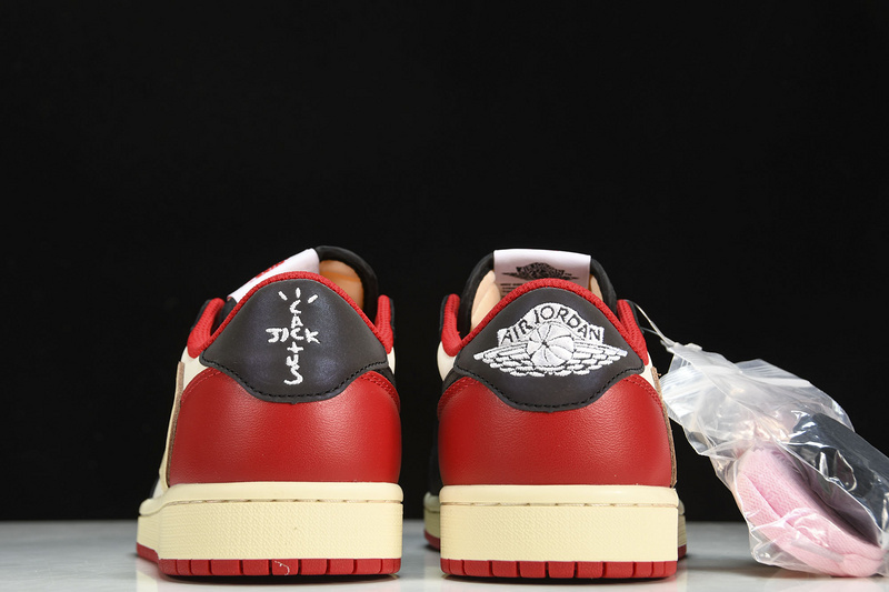 Travis Scott x Air Jordan 1 Low OG  DM7866--140