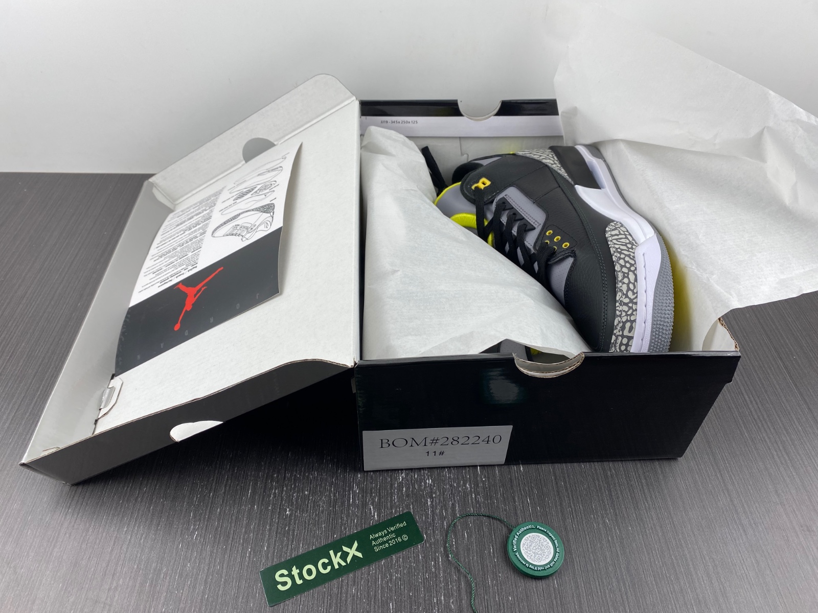 Air Jordan 3 Retro