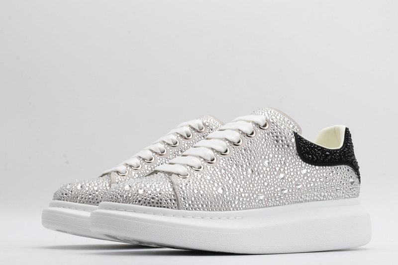 MCQUEEN OVERSIZED SNEAKER