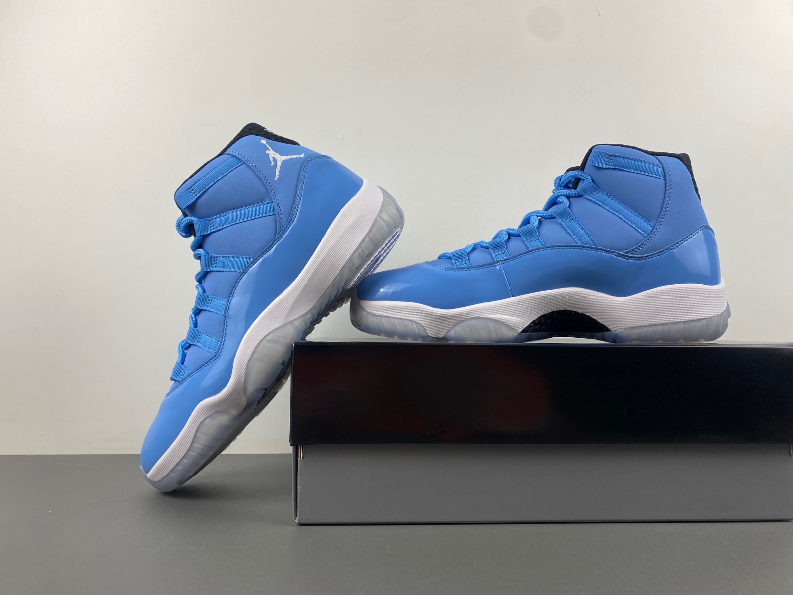 Air Jordan 11 Retro
