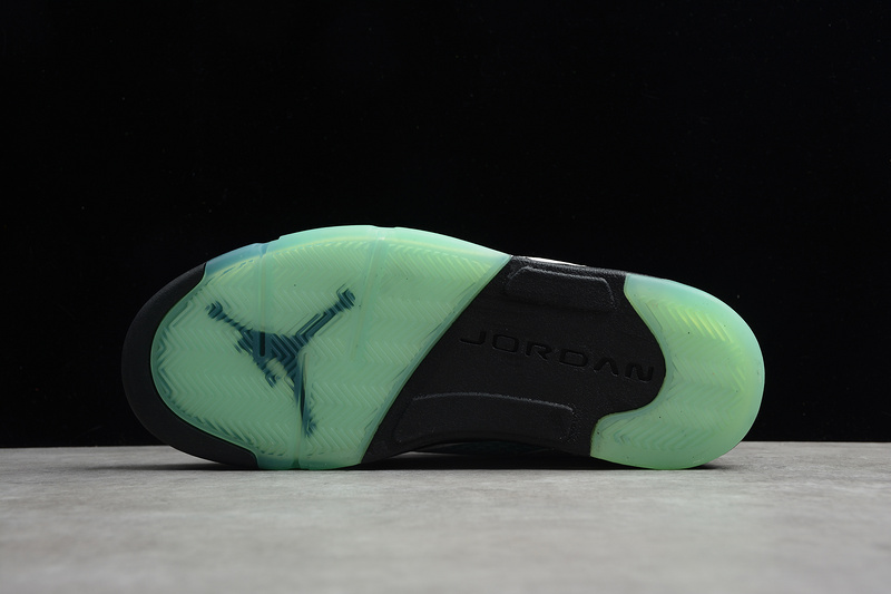 Air Jordan 5 Retro