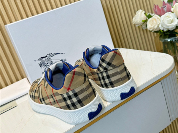 Burberry Check Terrace Sneakers BBR--3009