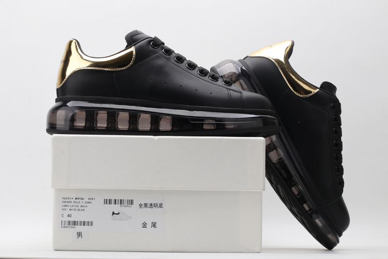 MCQUEEN OVERSIZED SNEAKER