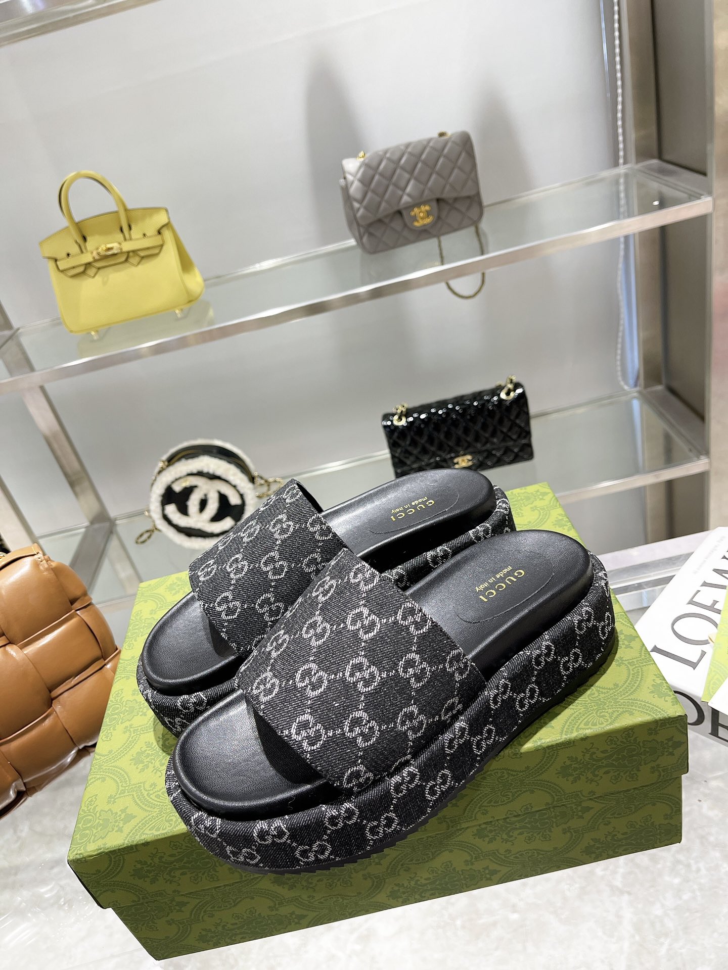 GUCCI WOMEN