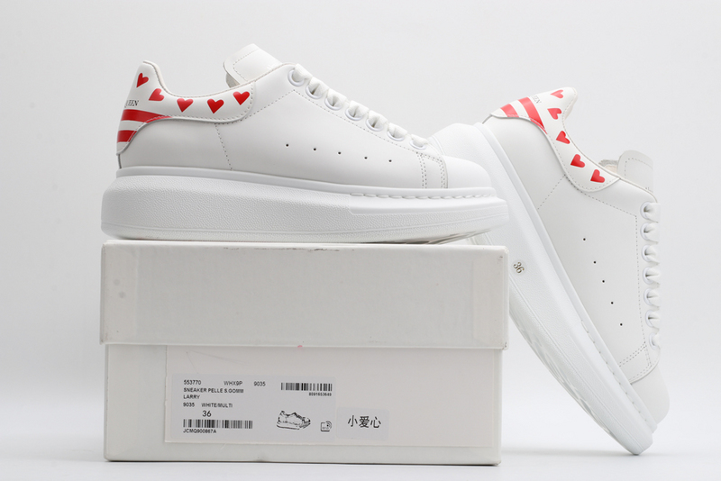 MCQUEEN OVERSIZED SNEAKER