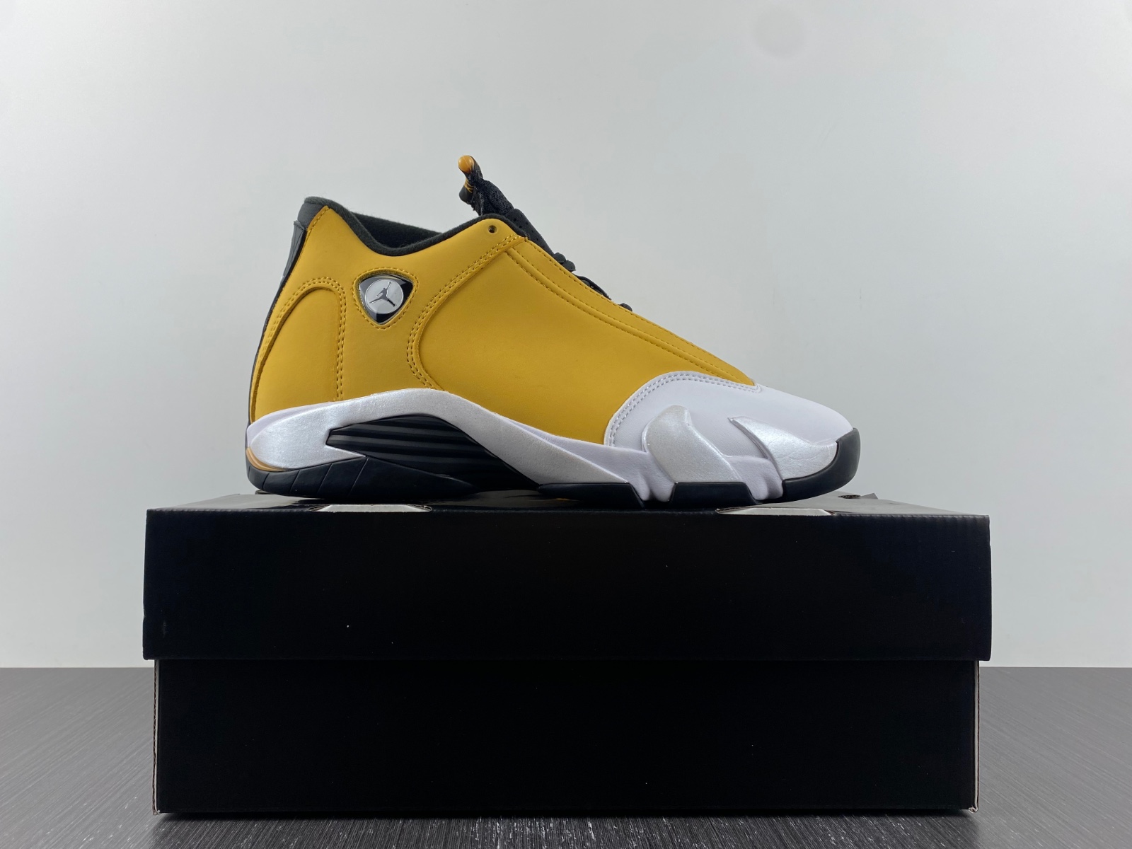 Air Jordan 14