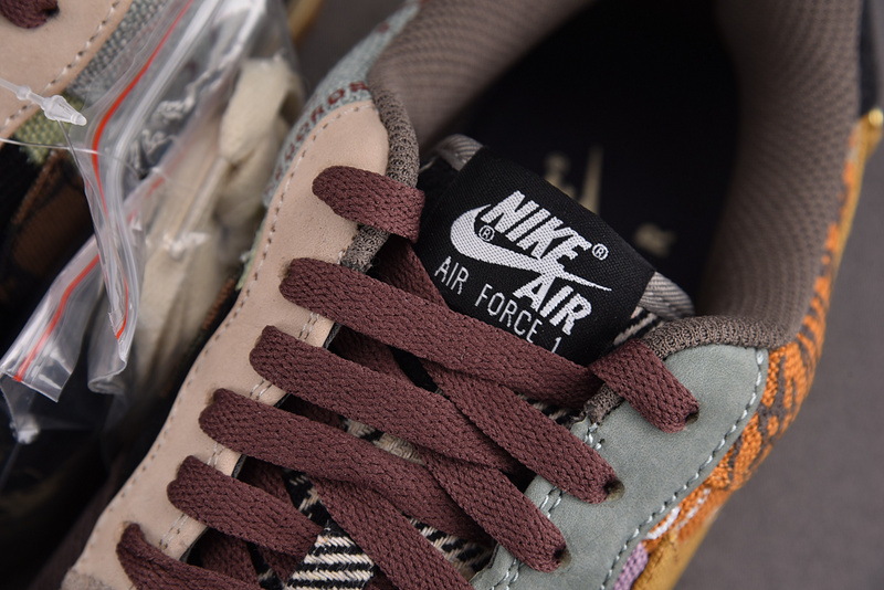 Travis Scott x Air Force 1 Low 