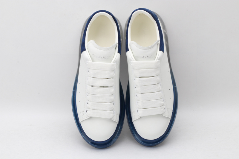 MCQUEEN OVERSIZED SNEAKER