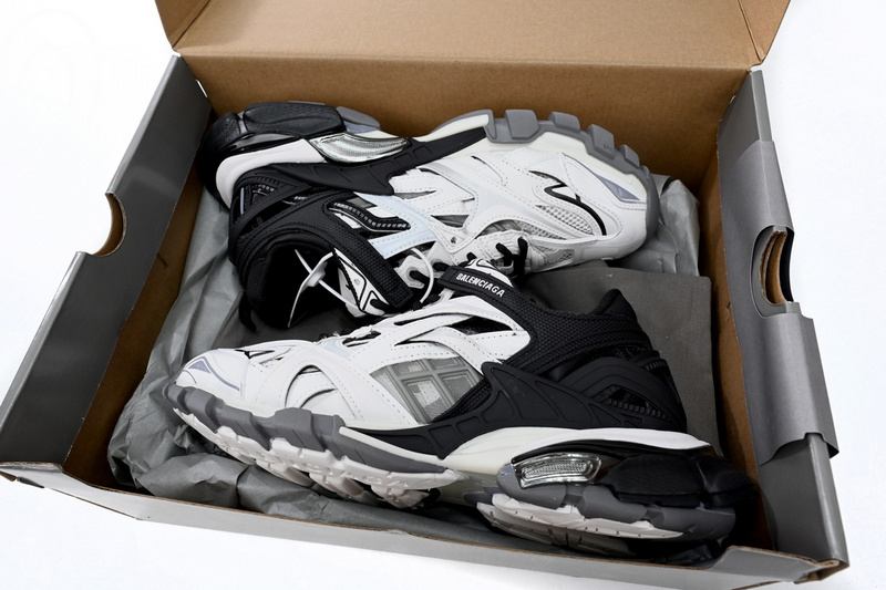 Balenciaga Track 2 Sneaker Black And White 568614 W2GN3 1090