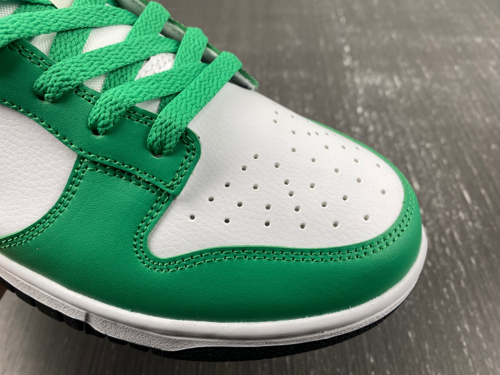 Nike Dunk Low N/A FN3612-300