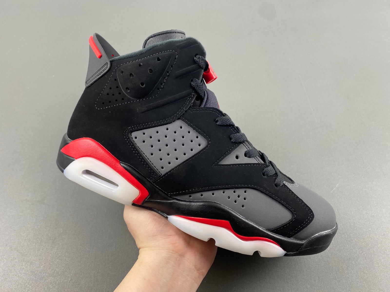 Air Jordan 6 “Fire Red” CT8529-064