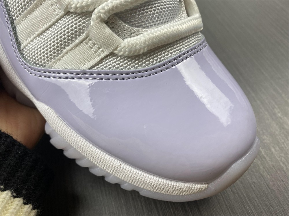 Air Jordan 11 Retro Low Pure Violet AH 7860-101