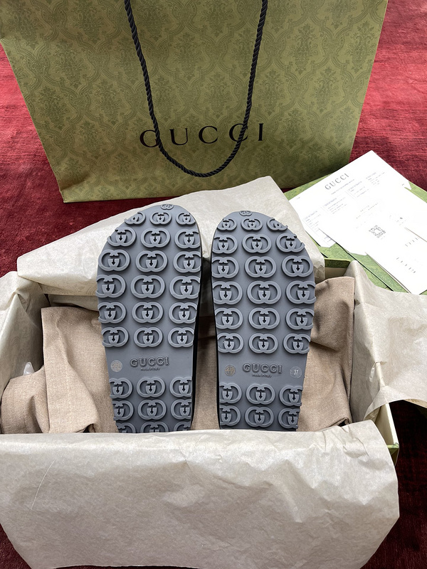 Gucci slide (EU35-EU45)