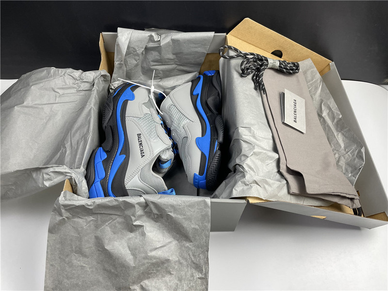 Balenciaga TRIPLE S TRAINER
