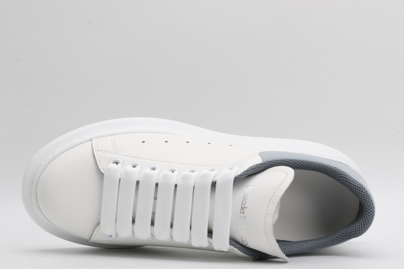 MCQUEEN OVERSIZED SNEAKER