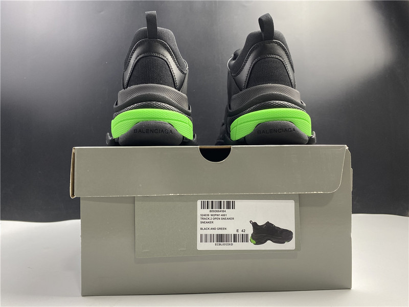 Balenciaga TRIPLE S TRAINER