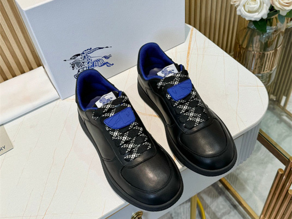 Burberry Check Terrace Sneakers BBR--3010