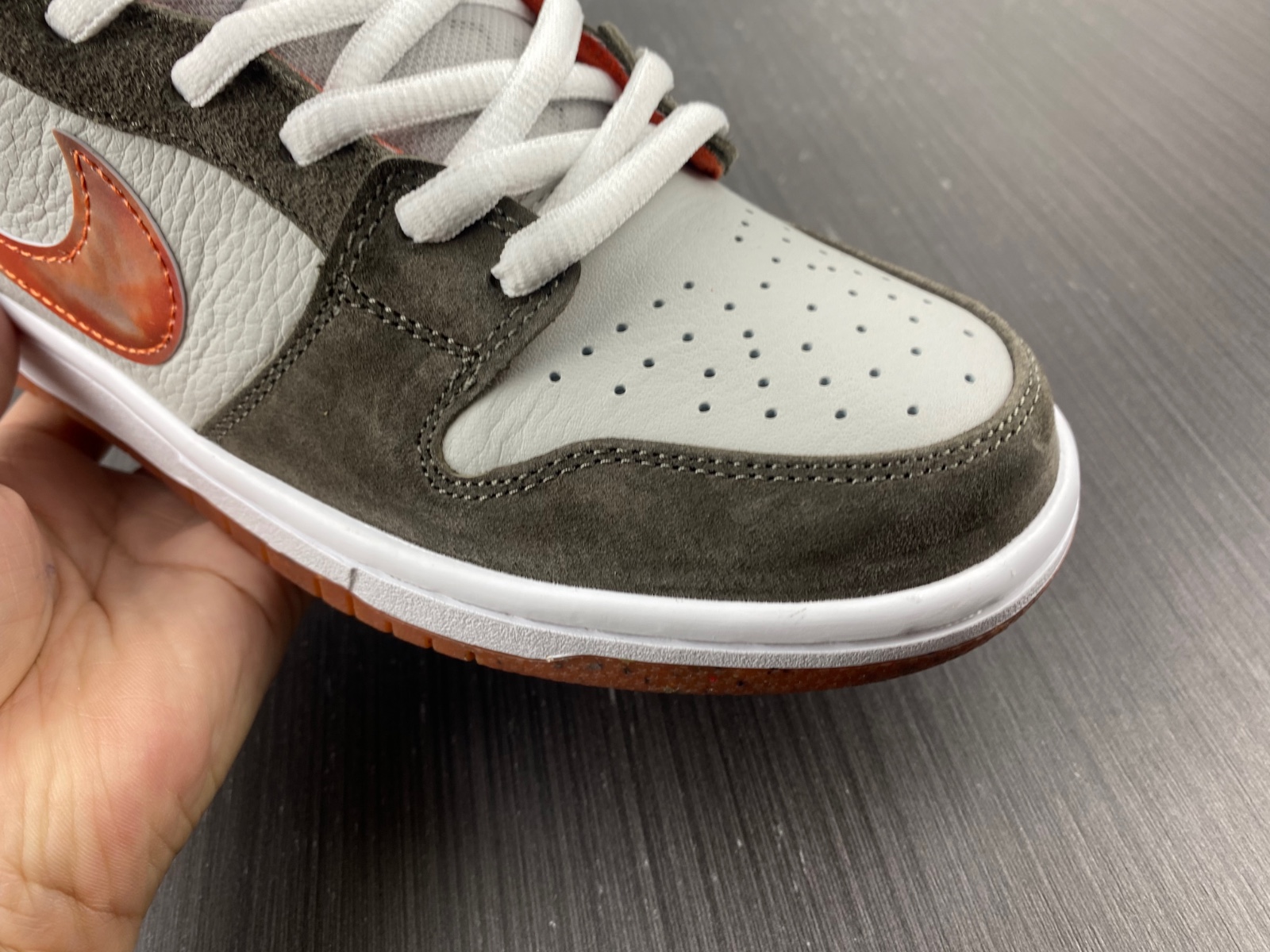 Crushed D.C. x Nike SB Dunk Low DH7782-001