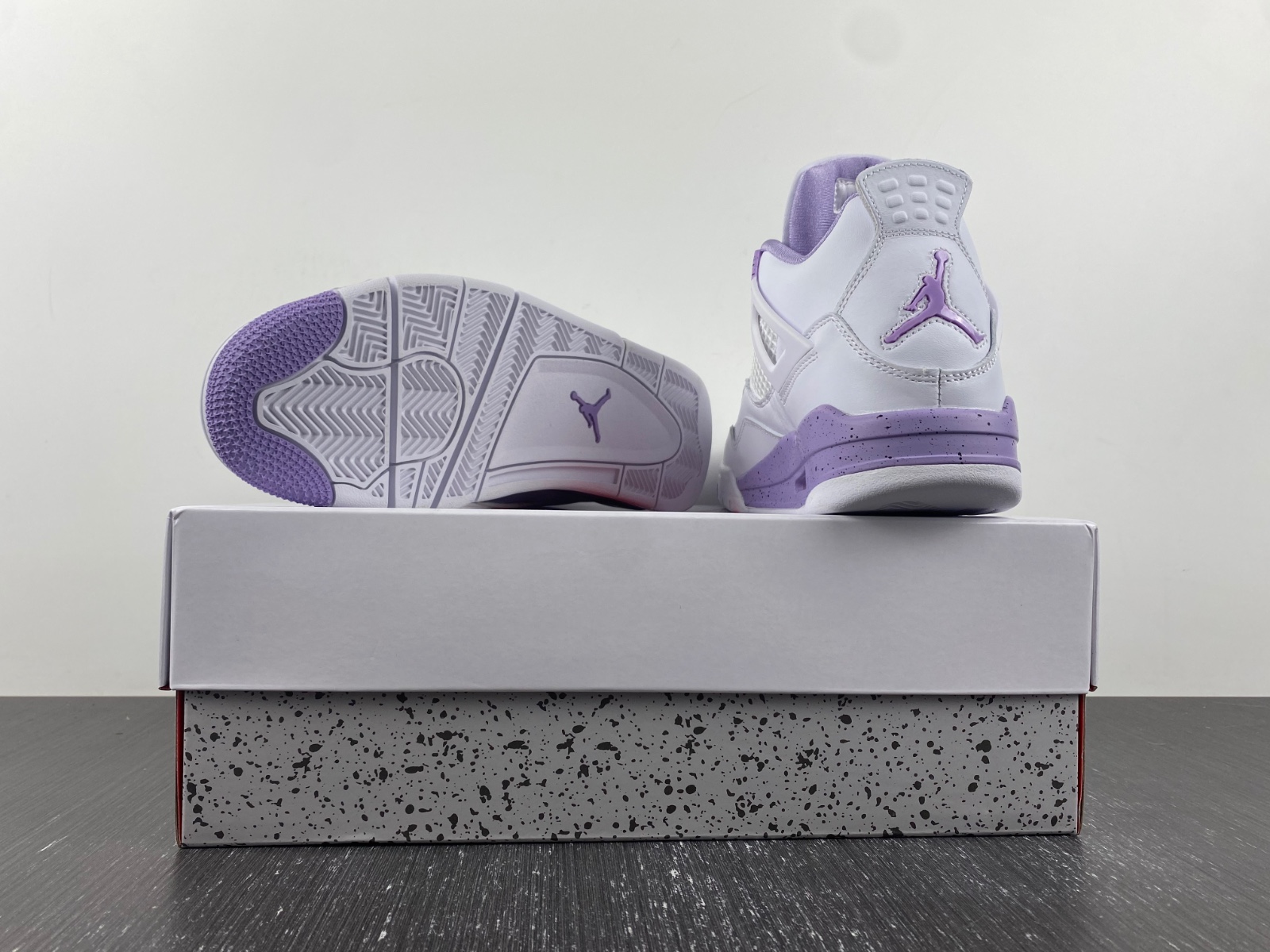 Air Jordan 4 “Purple Oreo” unreleased