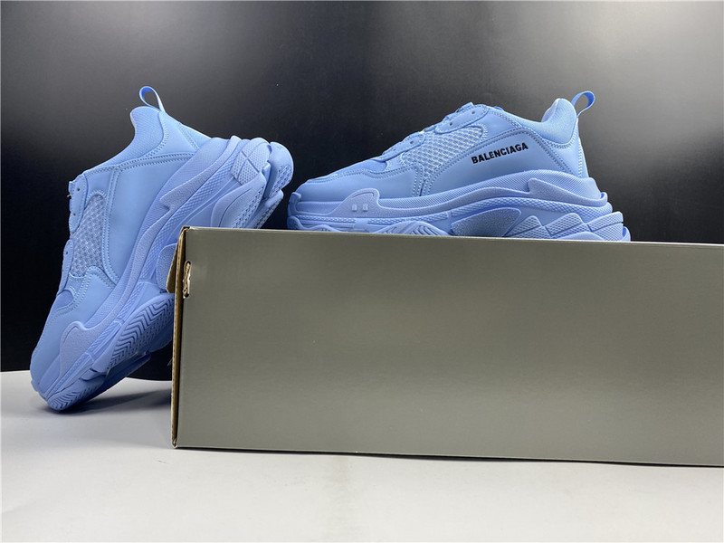 Balenciaga TRIPLE S TRAINER