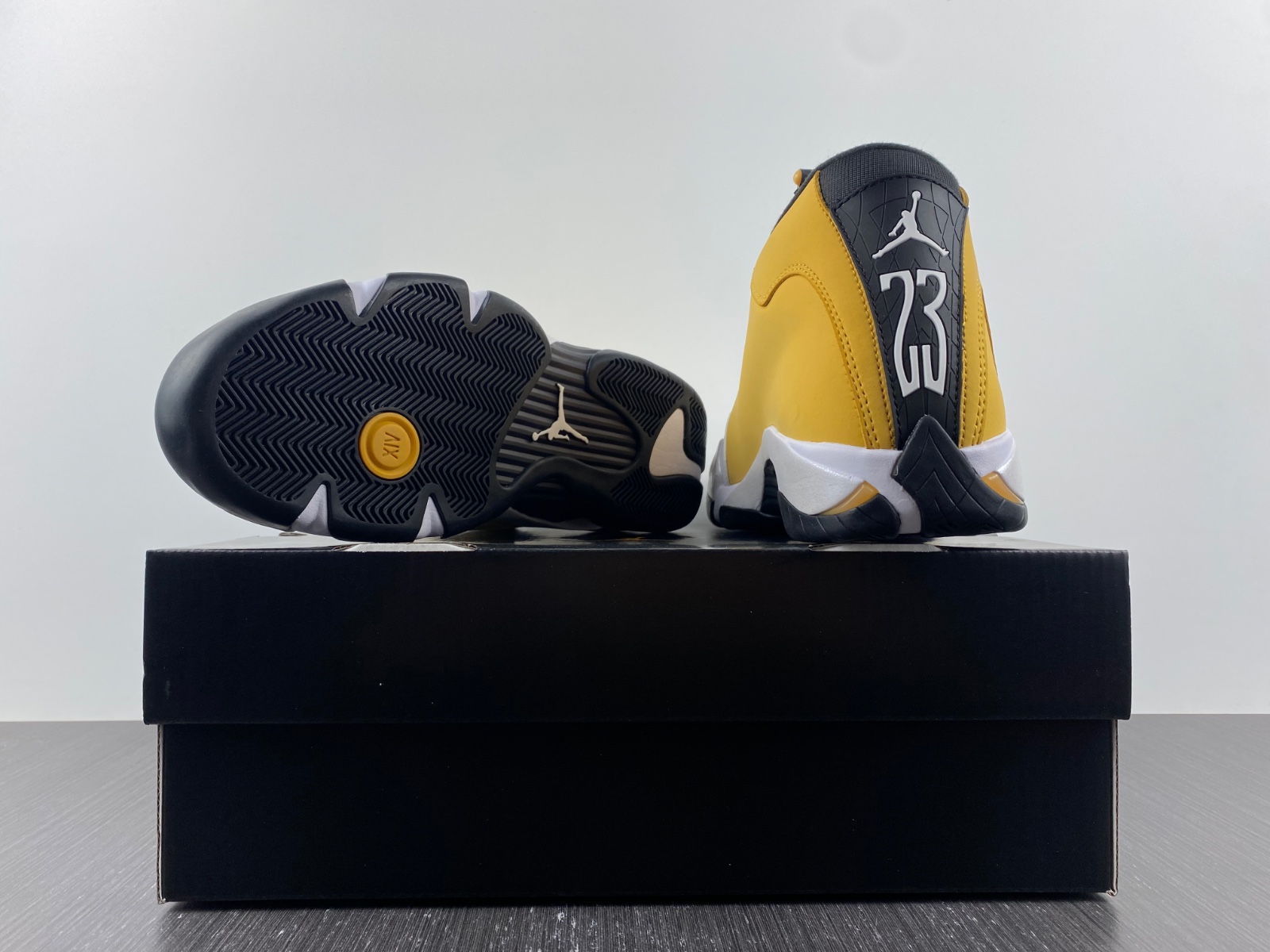 Air Jordan 14