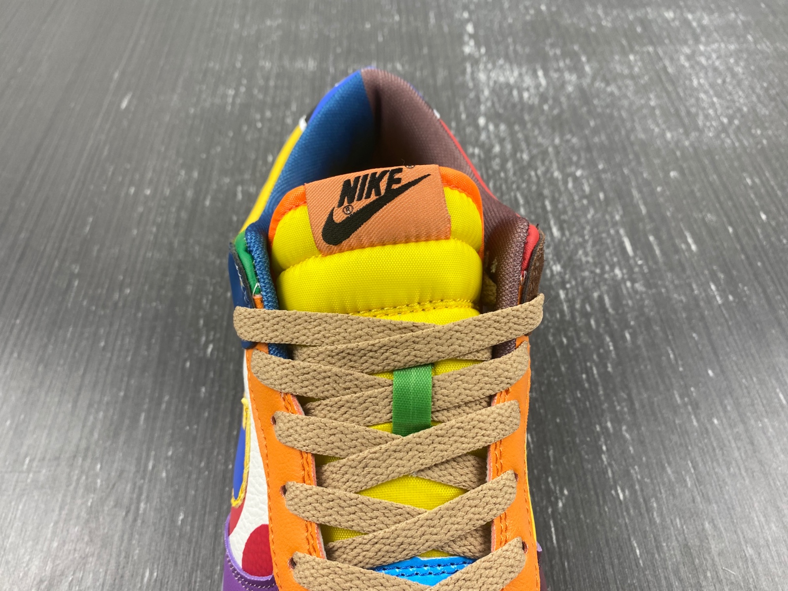 Nike Dunk Low