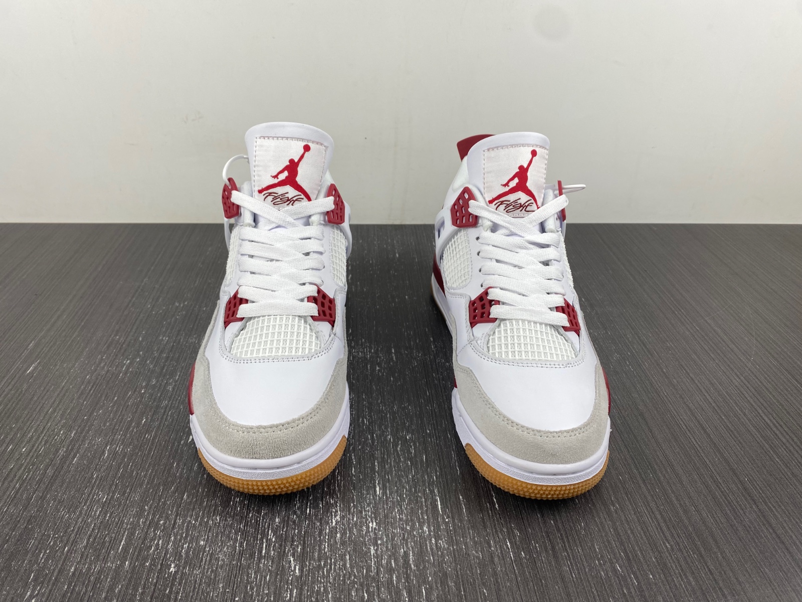 Nike SB x Air Jordan 4 customize