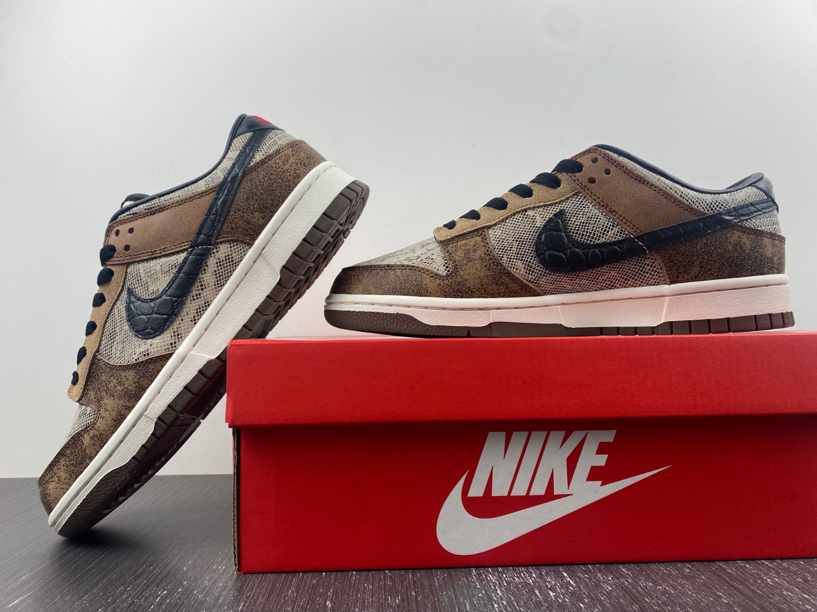 Nike Dunk Low CO.JP 2023 FJ5434-120