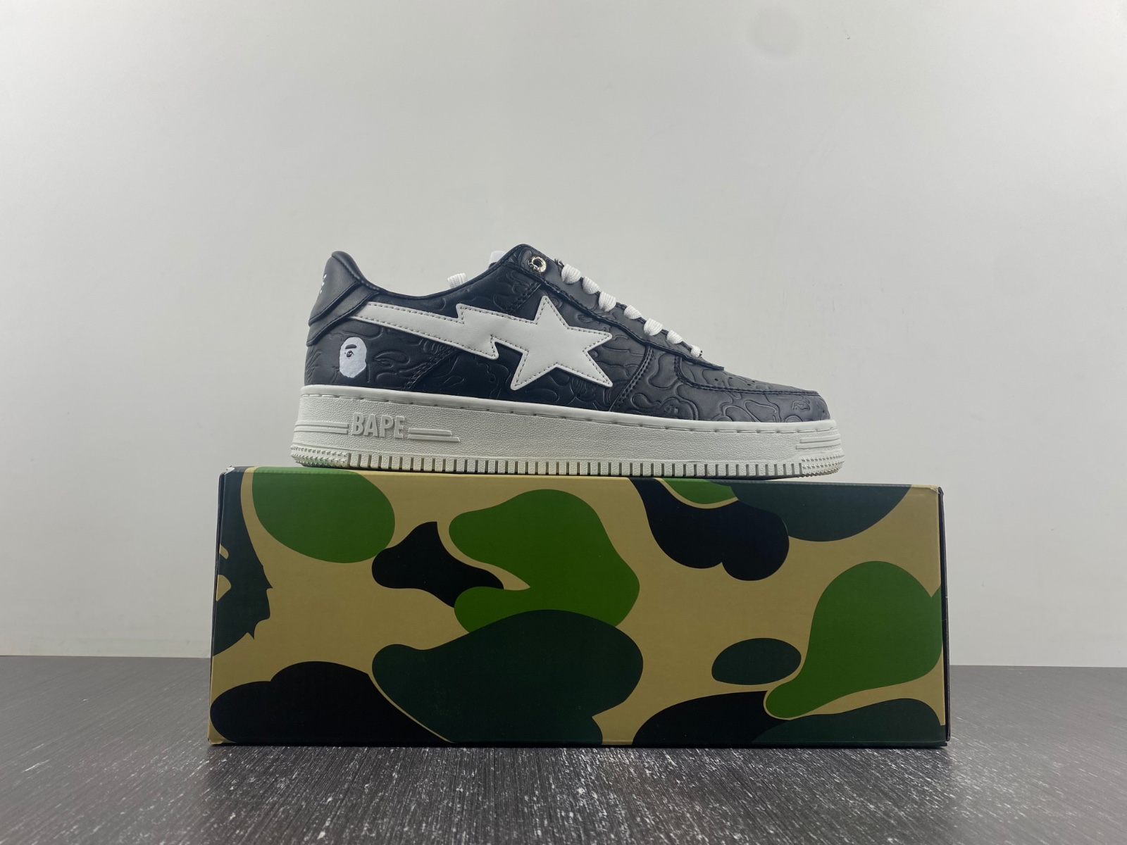 A Bathing Ape Bape SK8 Sta