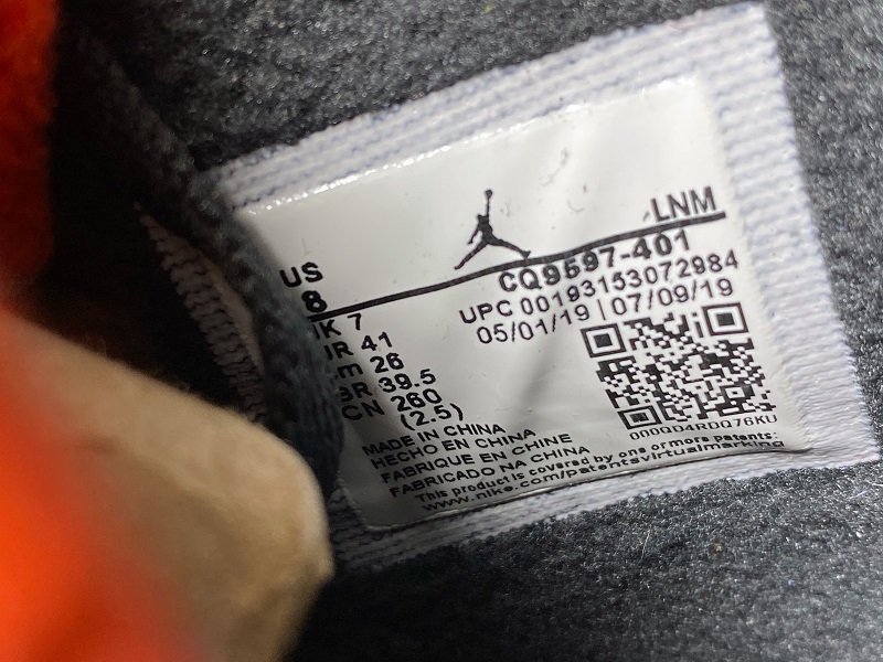 Air Jordan 4 Winter 