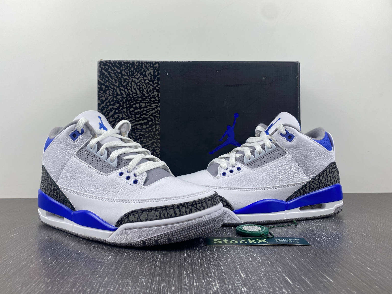 Air Jordan 3 Retro