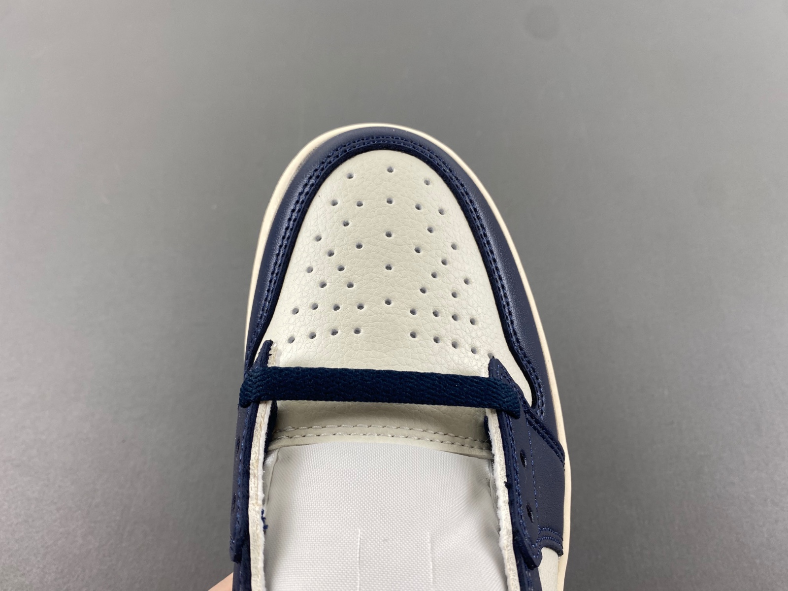 Air Jordan 1 Low R CZ0790-400