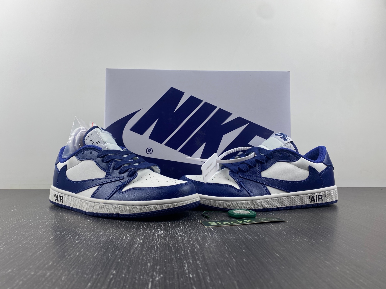 OFF-WHITE x Travis Scott x Air Jordan 1 OW custom
