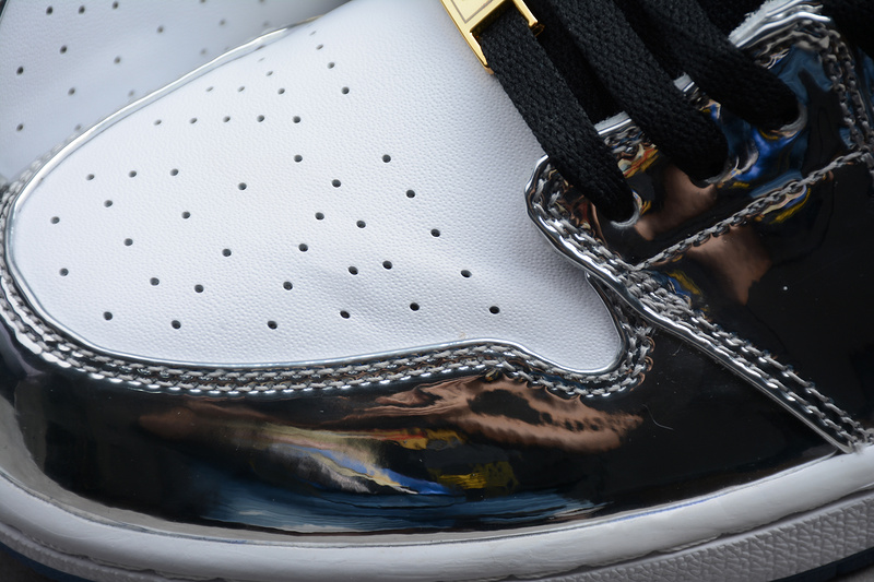 Air Jordan 1 Retro High