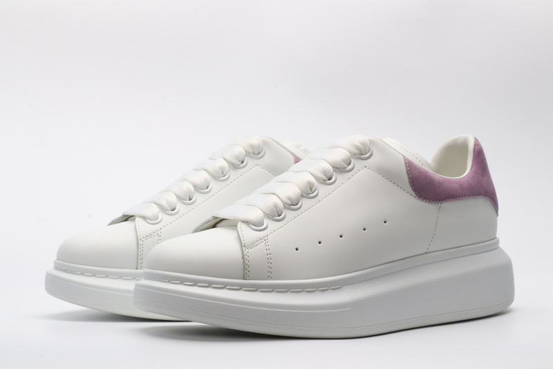 MCQUEEN OVERSIZED SNEAKER