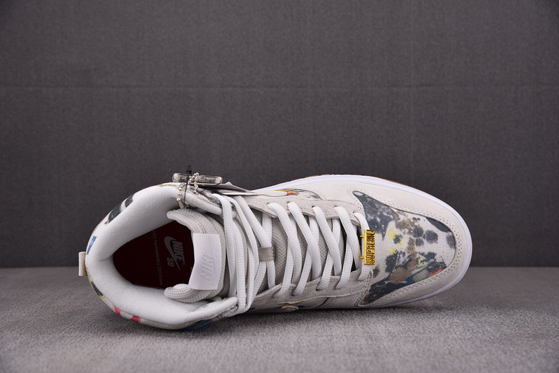 Supreme x Nike SB Dunk High Rammellzee FD8779-100