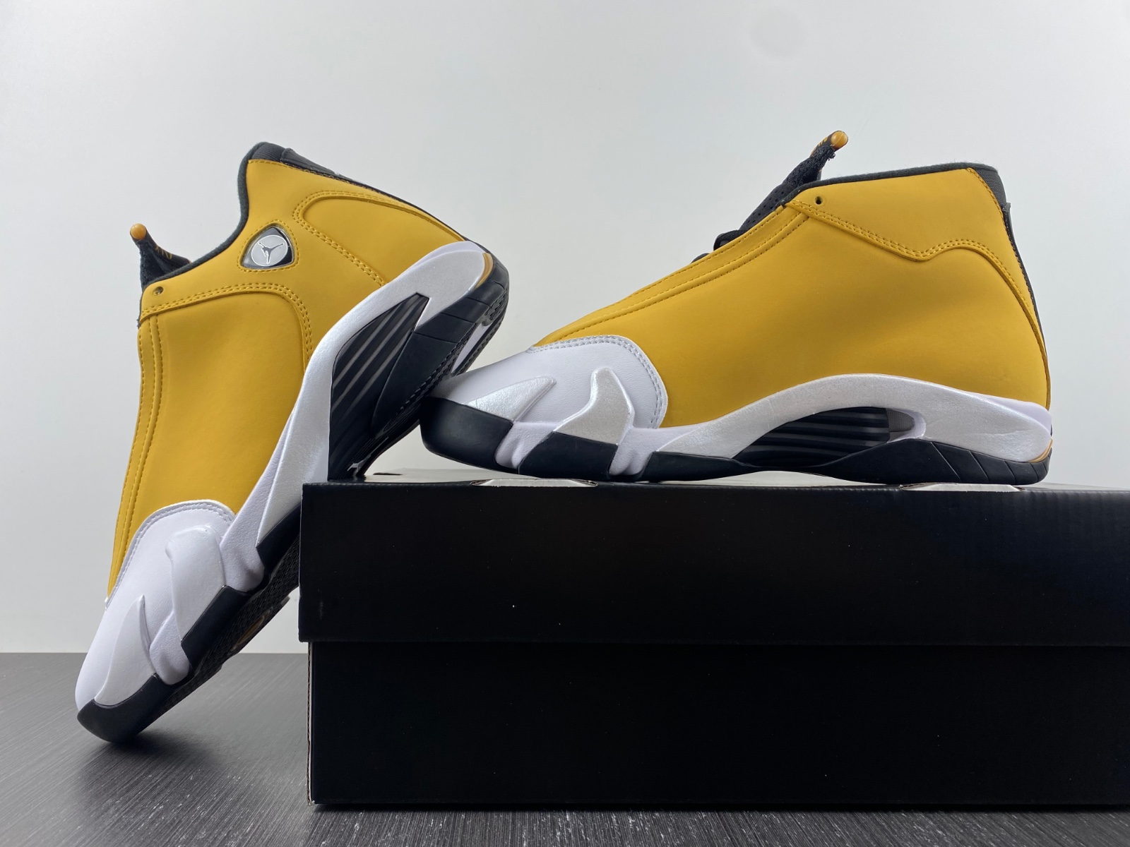 Air Jordan 14