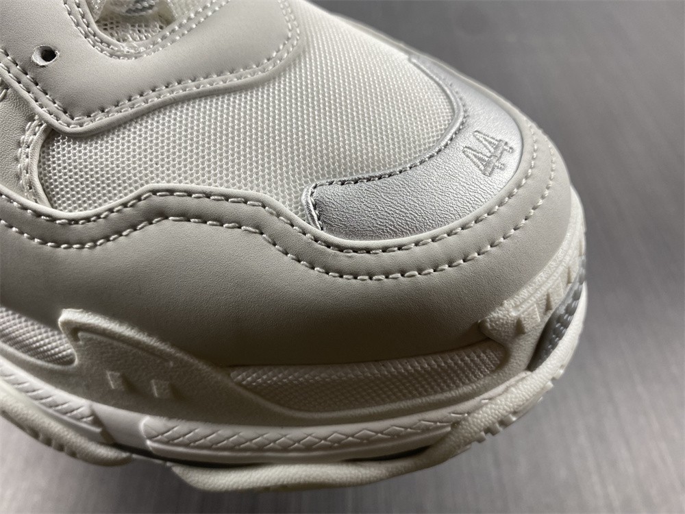 Balenciaga TRIPLE S TRAINER