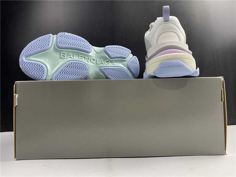 Balenciaga TRIPLE S TRAINER