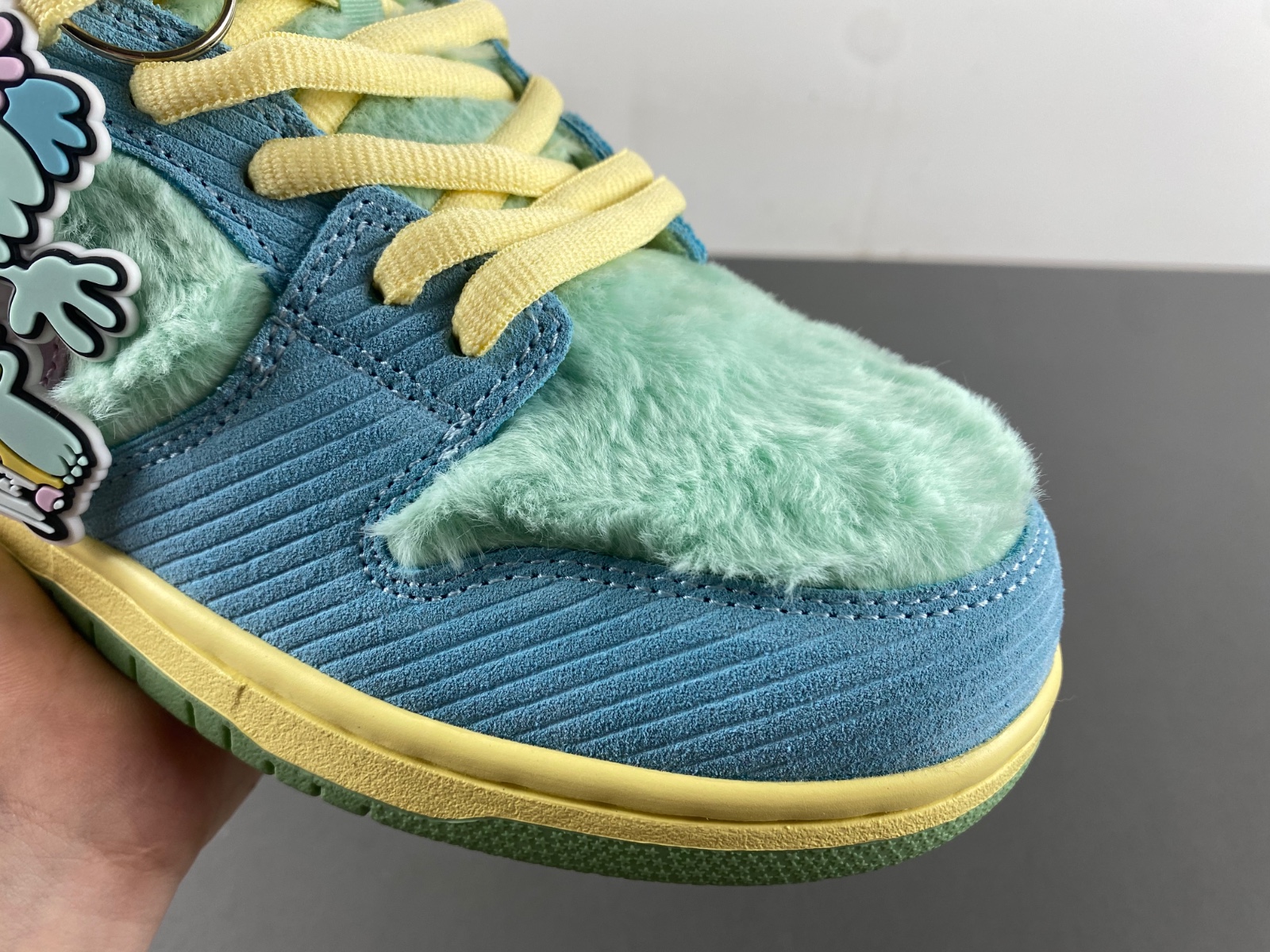 Verdy x Nike SB Dunk Low “Visty” FN6040-400